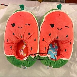 Squishmallows Watermelon Slippers Women’s Size 9-10 (Men 7.5-8.5)